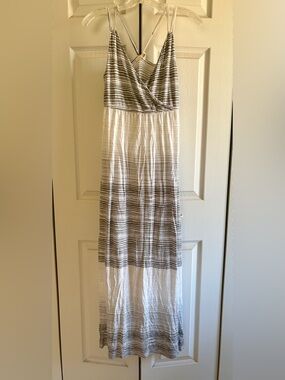 QuickSilver Women’s Maxi Dress